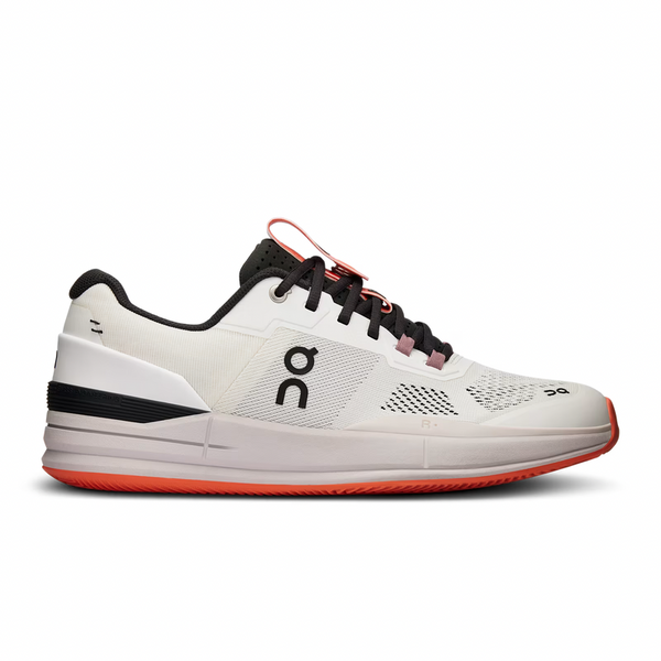 On Running THE ROGER Pro White/Lily