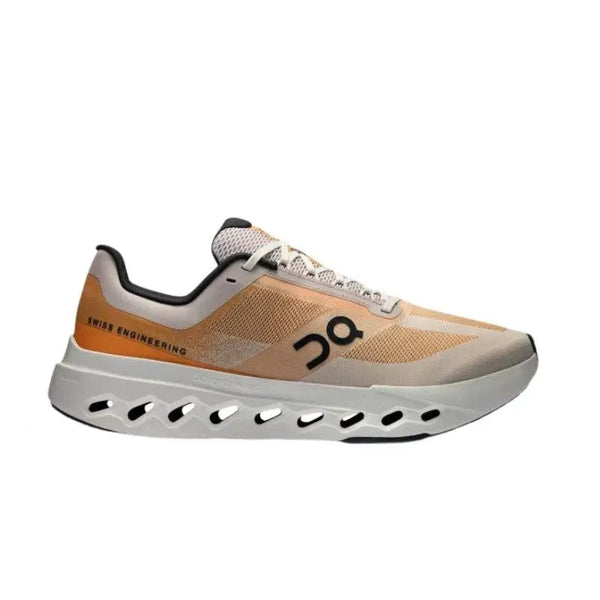 On Cloudrunner 2 Running in Pearl/Tangerine